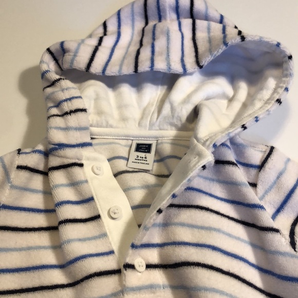 Janie and Jack Hooded Terry Short/ coverup size 3-6 months - Picture 7 of 9